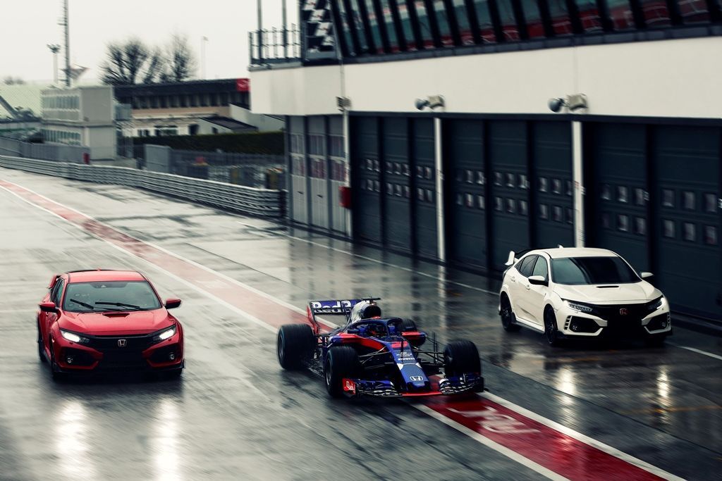 PARA PEMBALAP TORO ROSSO ANDALKAN HONDA :: Honda Indonesia